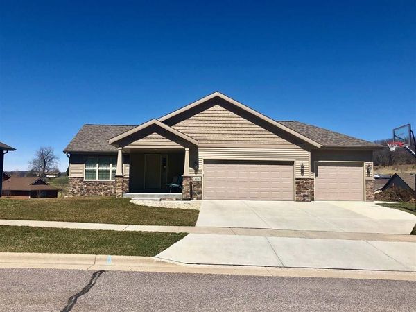 4034 Red Hawk Run, Black Earth, WI 53515
