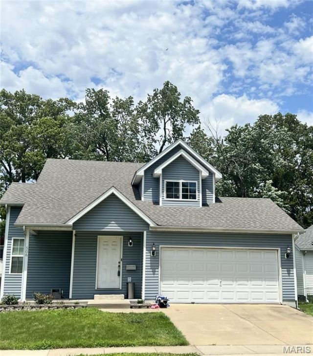 506 E Washington Street , O Fallon, IL 62269 Main Photo
