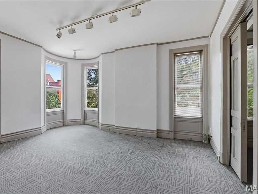Property Image 80