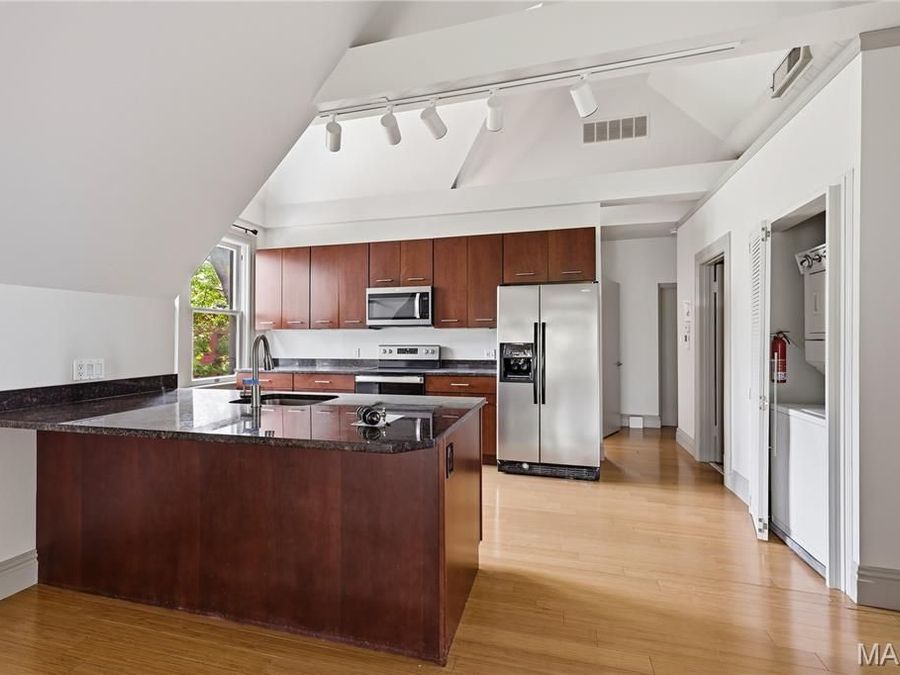 Property Image 90