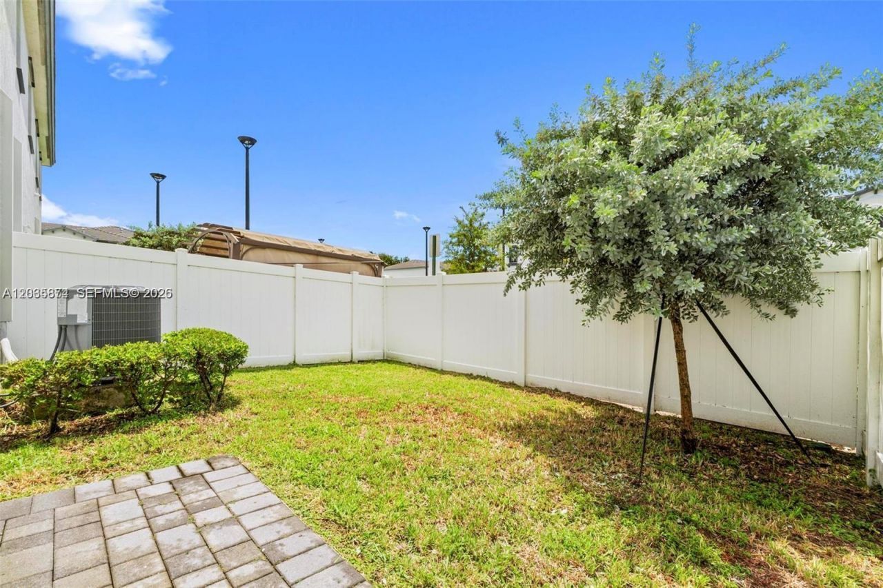 20380 NW 5th Ct , Miami Gardens, FL 33169 Photo