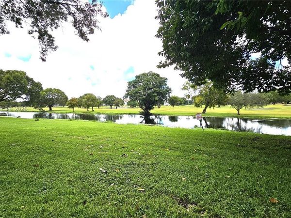 13155 SW 7th Ct, Unit 109E, Pembroke Pines, FL 33027
