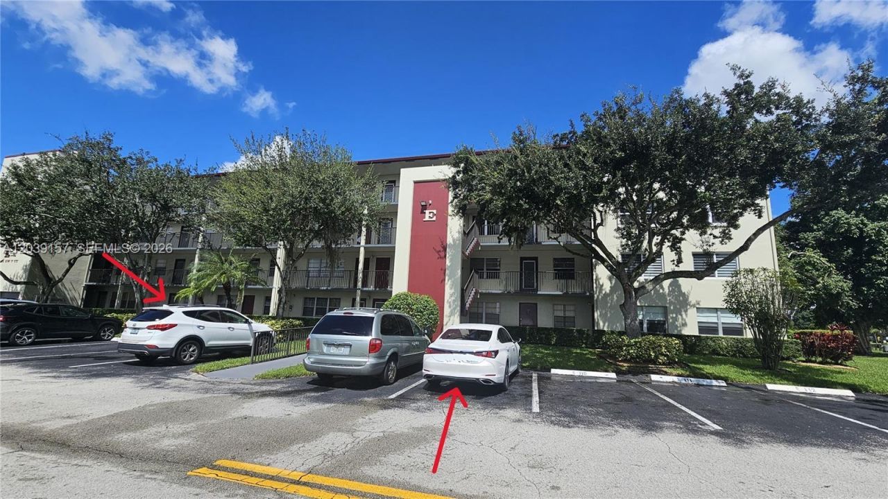 13155 SW 7th Ct, Unit 109E, Pembroke Pines, FL 33027 Photo