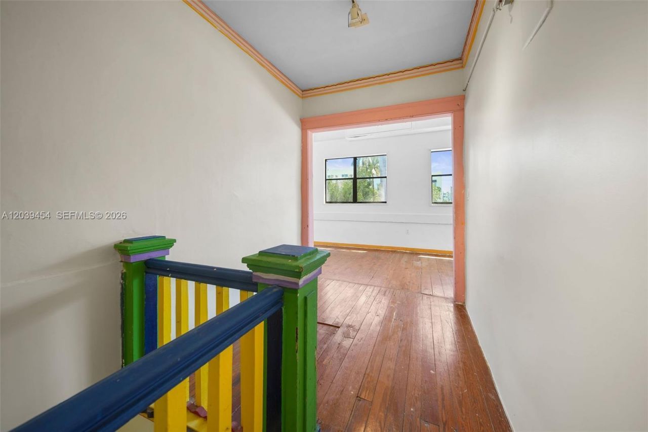 819 5th St , Miami Beach, FL 33139 Photo