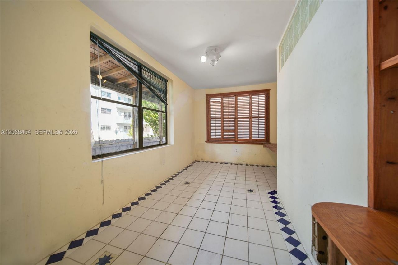 819 5th St , Miami Beach, FL 33139 Photo