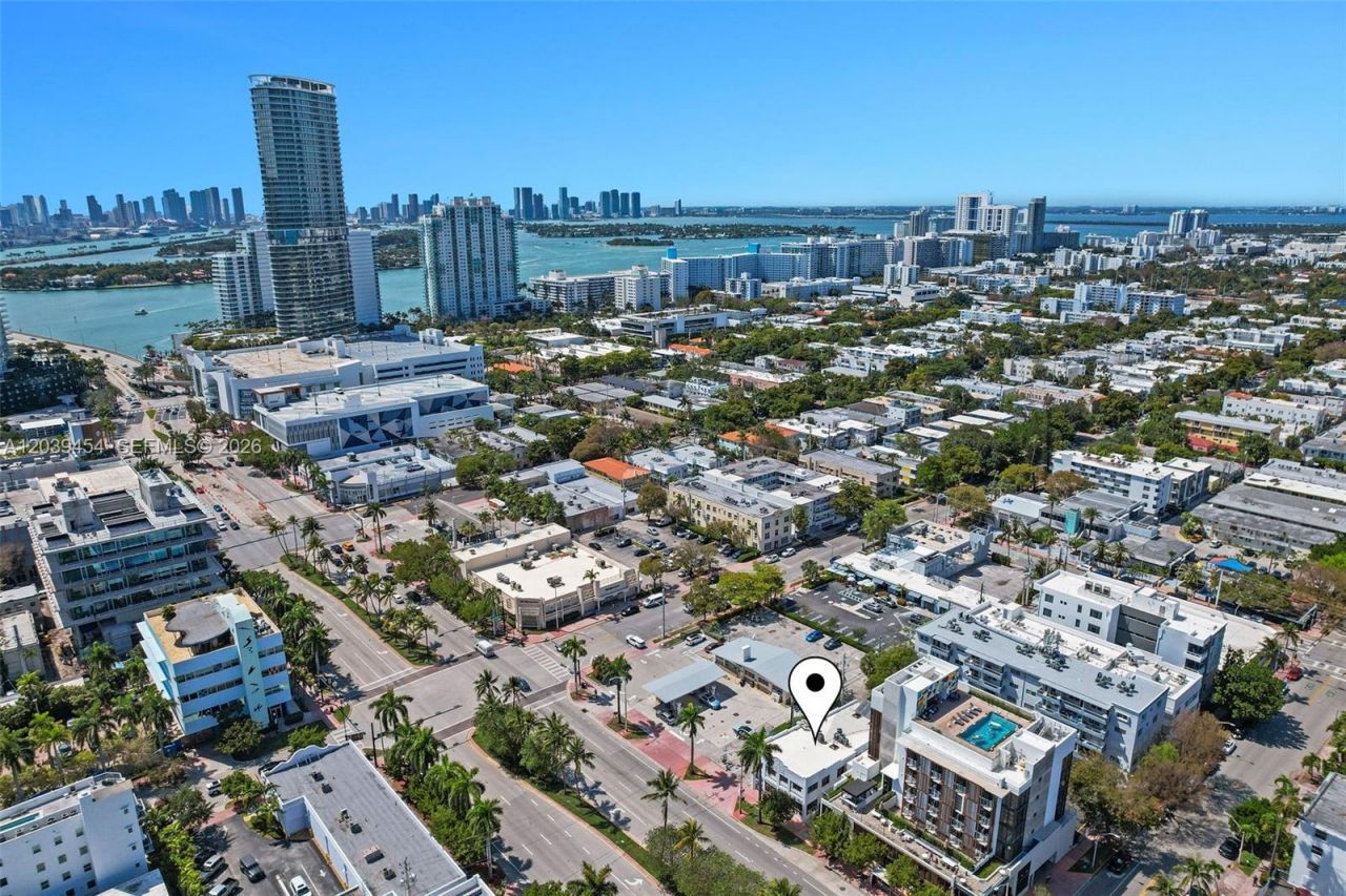 819 5th St , Miami Beach, FL 33139 Photo