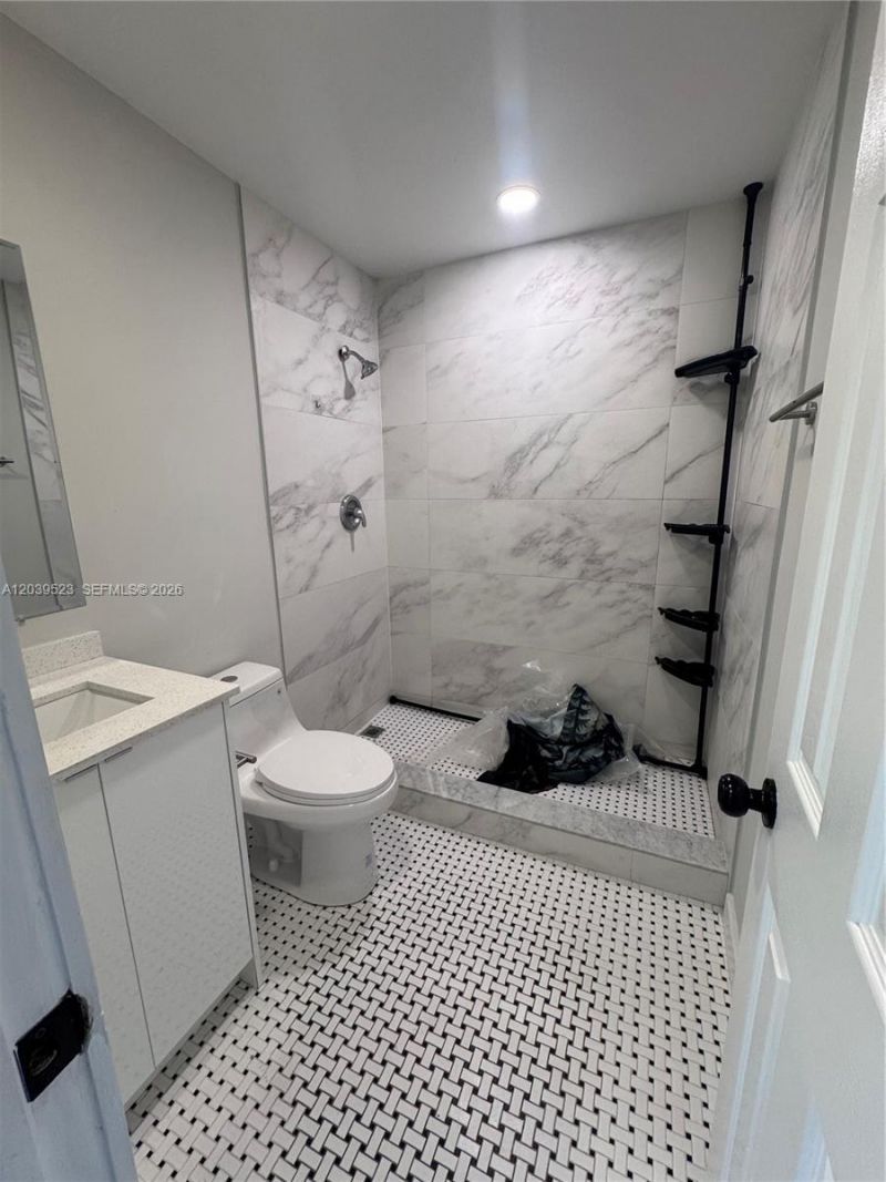 850 NW 109th St , Unit 852, Miami, FL 33168 Photo