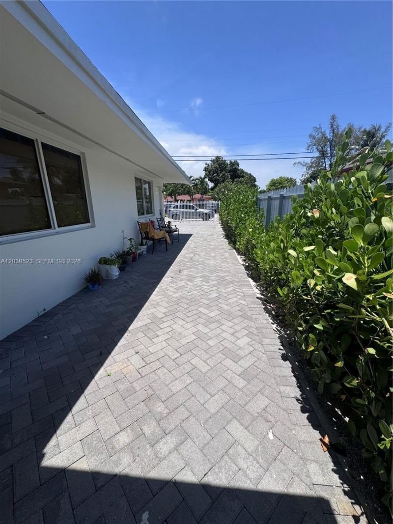 850 NW 109th St , Unit 852, Miami, FL 33168 Photo