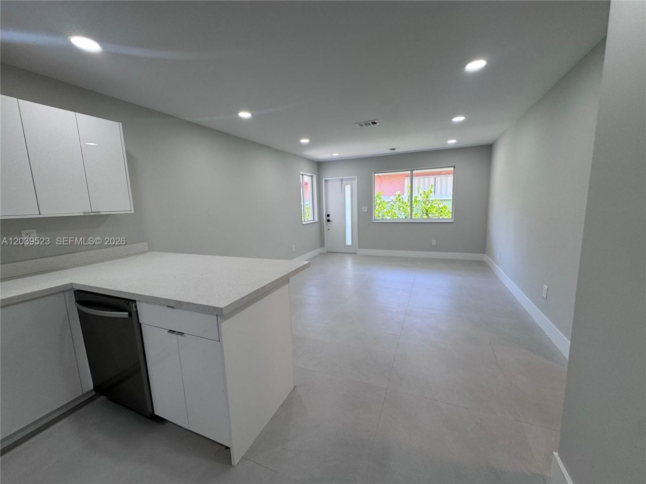 850 NW 109th St , Unit 852, Miami, FL 33168 Photo