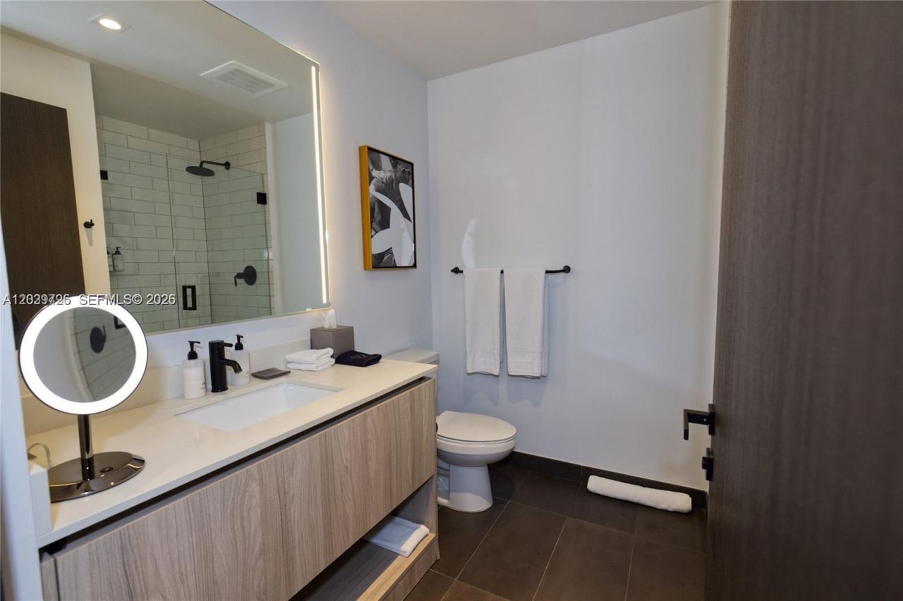 398 NE 5th St , Unit 2112, Miami, FL 33132 Photo