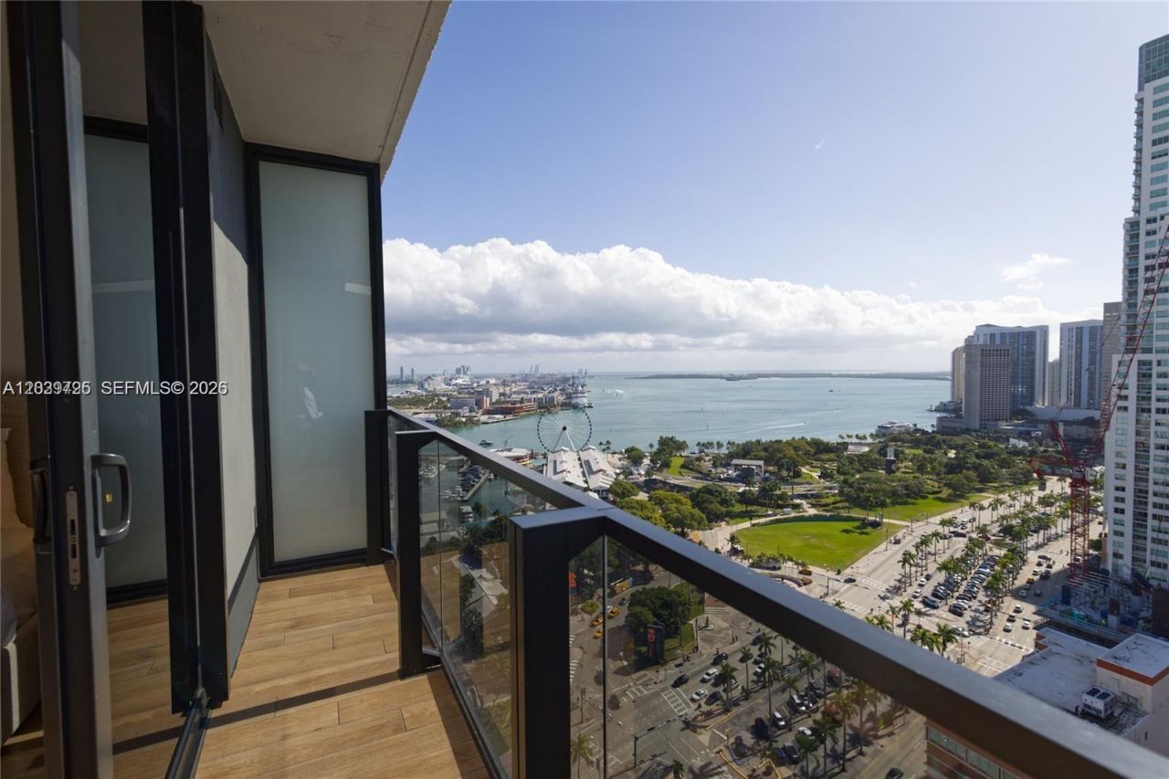 398 NE 5th St , Unit 2112, Miami, FL 33132 Photo