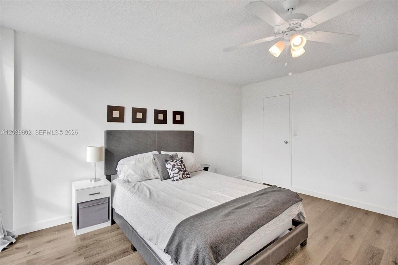 200 172nd St , Unit 514, Sunny Isles Beach, FL 33160 Photo