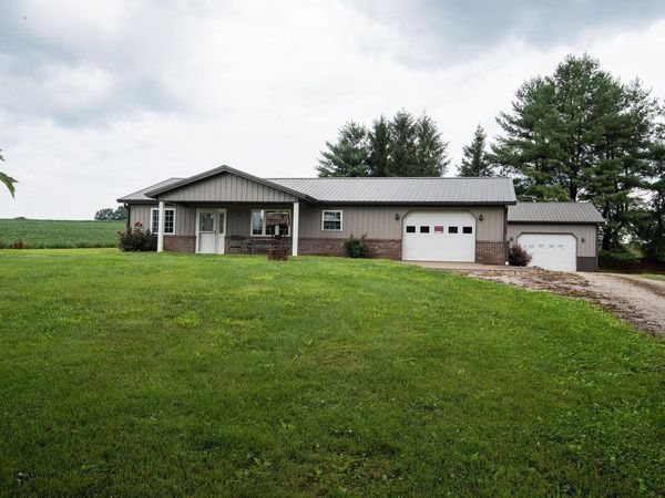 2219 N Loudermilk Road, Vincennes, IN 47591