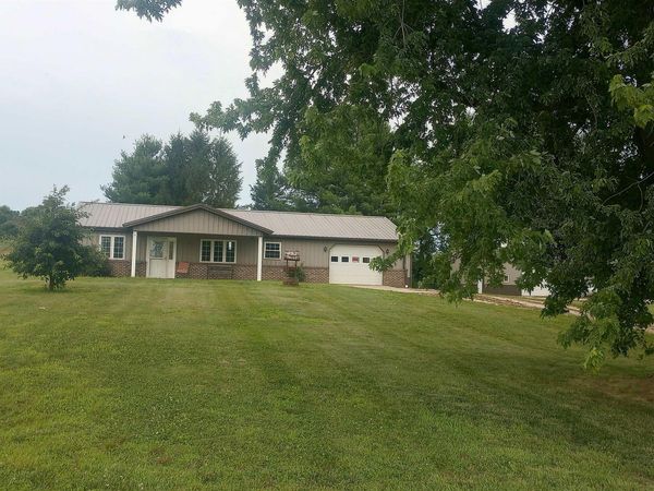 2219 N Loudermilk Road, Vincennes, IN 47591