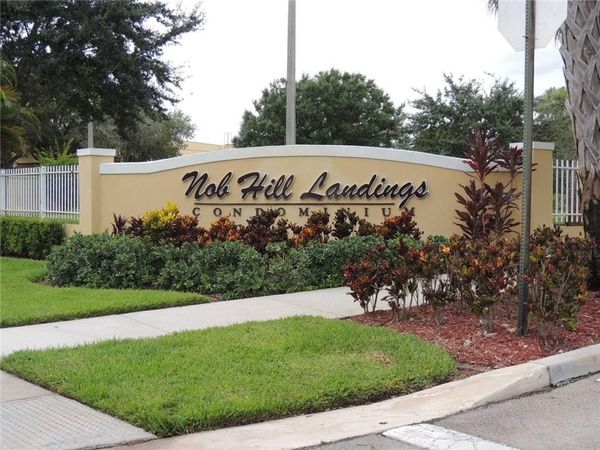 9905 Westwood Drive, Unit 16-3, Tamarac, FL 33321