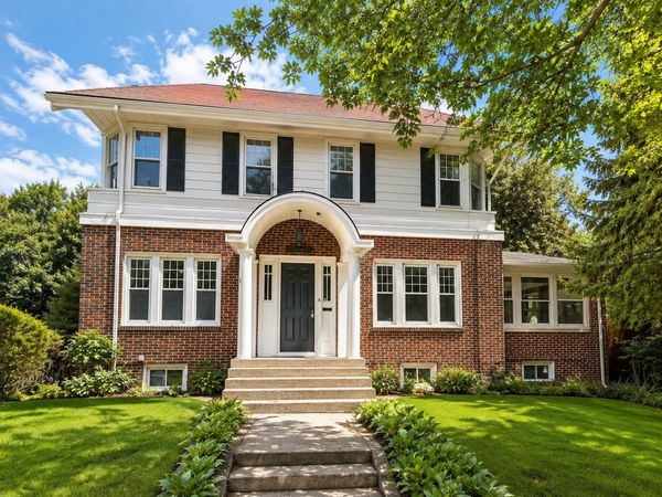 325 Camlin Avenue, Rockford, IL 61103