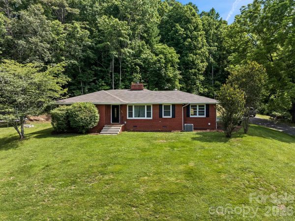 11 Old Mill Road, Mars Hill, NC 28754