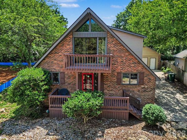 21021 Entrada Drive , Cornelius, NC 28031