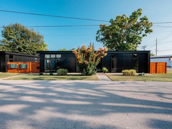 610 Lake Avenue, Traverse City, MI 49686