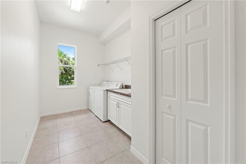 410 17th St Sw, Naples, FL 34117 Photo