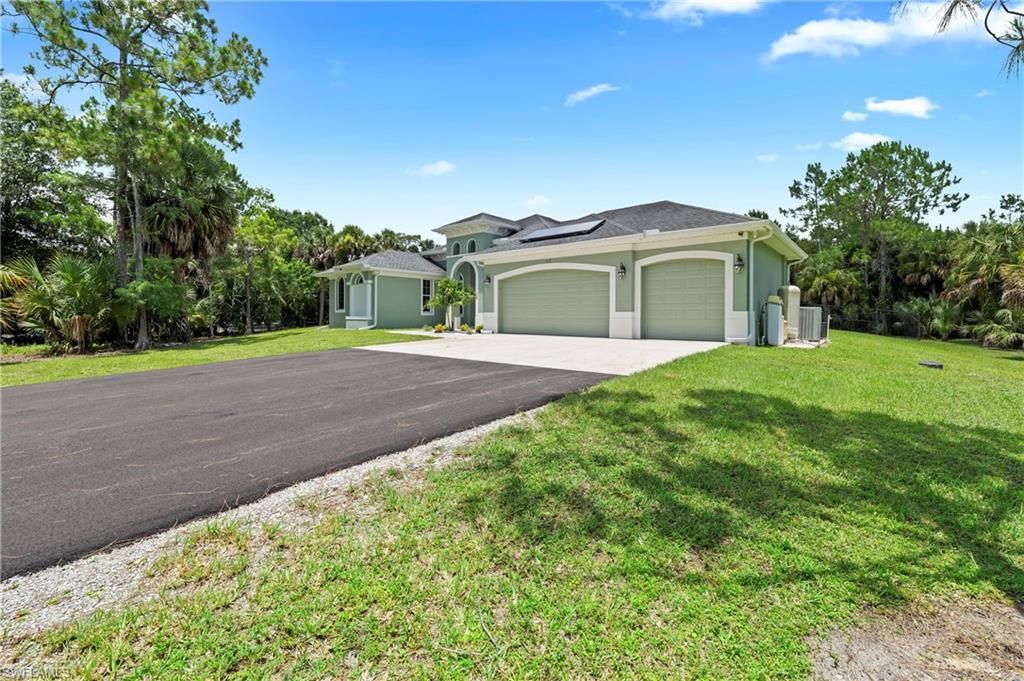 410 17th St Sw, Naples, FL 34117 Photo