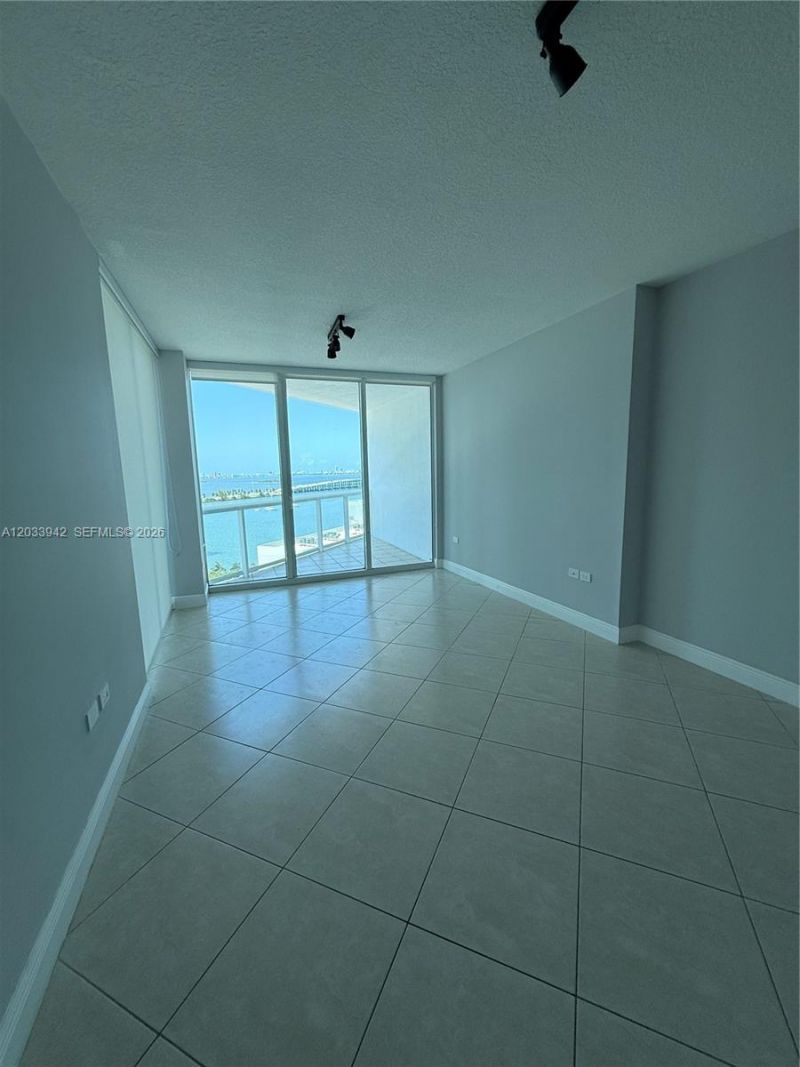 480 NE 30th St, Unit 1504, Miami, FL 33137 Photo