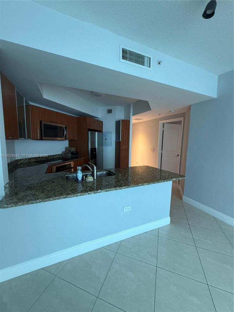 480 NE 30th St, Unit 1504, Miami, FL 33137 Photo