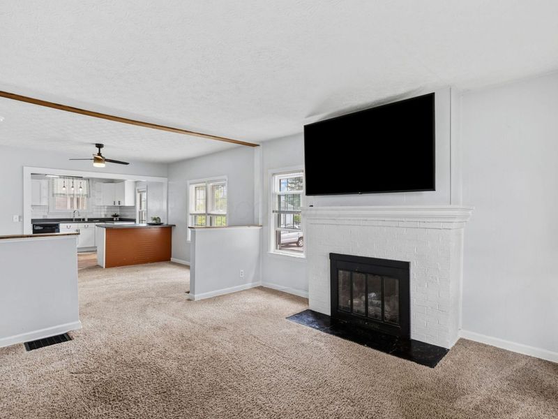440 Long Street, Ashville, OH 43103 Photo 10