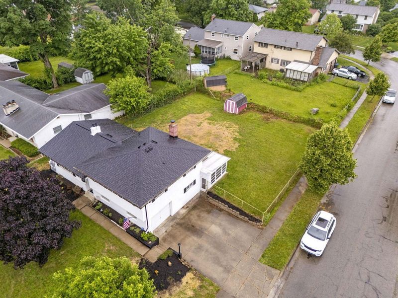 5769 Sandalwood Boulevard, Columbus, OH 43229 Photo 30