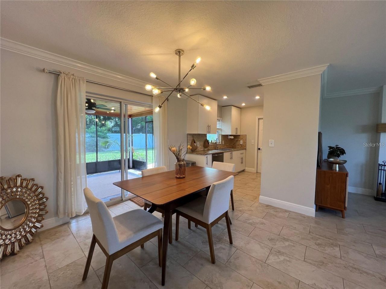 3748 Manatee Drive Se, Saint Petersburg, FL 33705 Photo