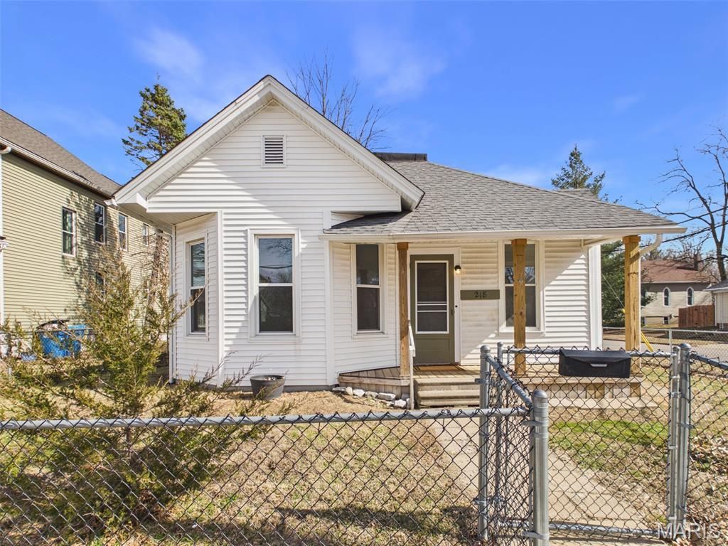218 S Fillmore Street , Edwardsville, IL 62025 Main Photo