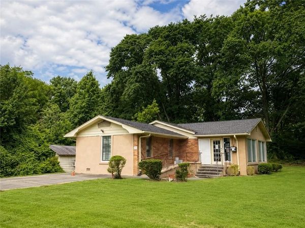 5100 Old Bill Cook Road , Atlanta, GA 30349