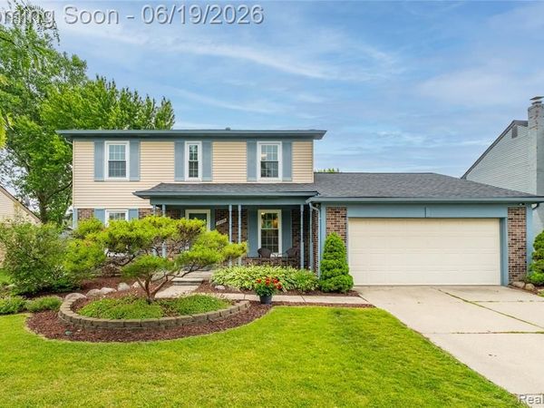 45209 Saltz Road, CANTON, MI 48187