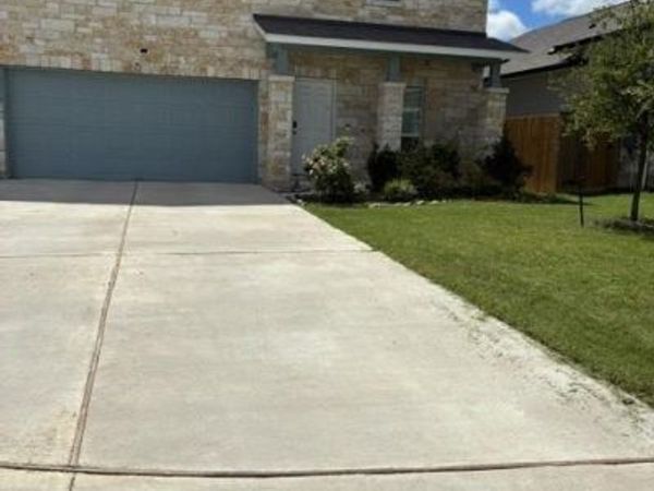 233 Perfect World LOOP, Jarrell, TX 76537