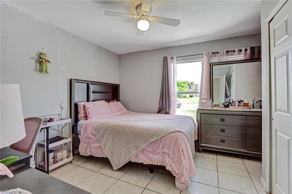 18330 Beauty Berry Ct, Lehigh Acres, FL 33972 Photo