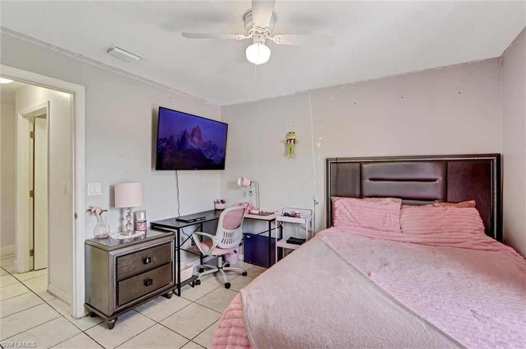 18330 Beauty Berry Ct, Lehigh Acres, FL 33972 Photo