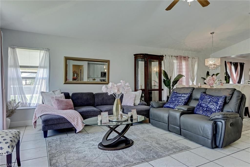 18330 Beauty Berry Ct, Lehigh Acres, FL 33972 Photo