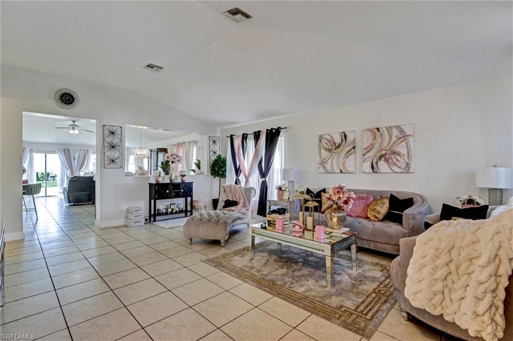 18330 Beauty Berry Ct, Lehigh Acres, FL 33972 Photo