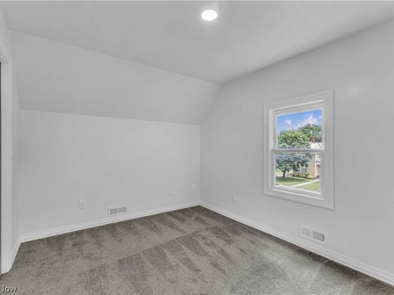 131 N Vine Street, Medina, OH 44256 Photo 17