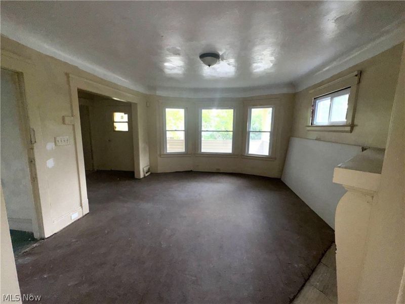 10006 Somerset Avenue, Cleveland, OH 44108 Photo 20
