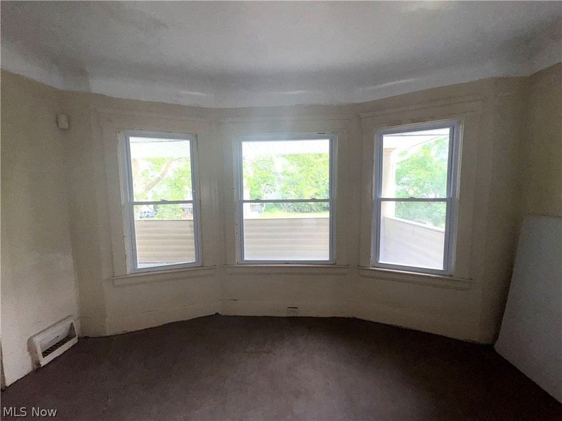 10006 Somerset Avenue, Cleveland, OH 44108 Photo 27