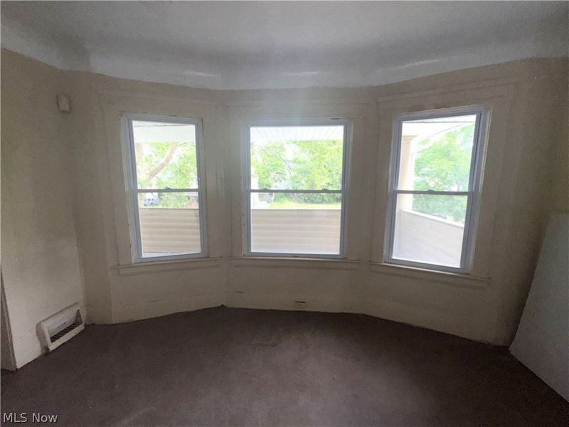 10006 Somerset Avenue, Cleveland, OH 44108 Photo 28