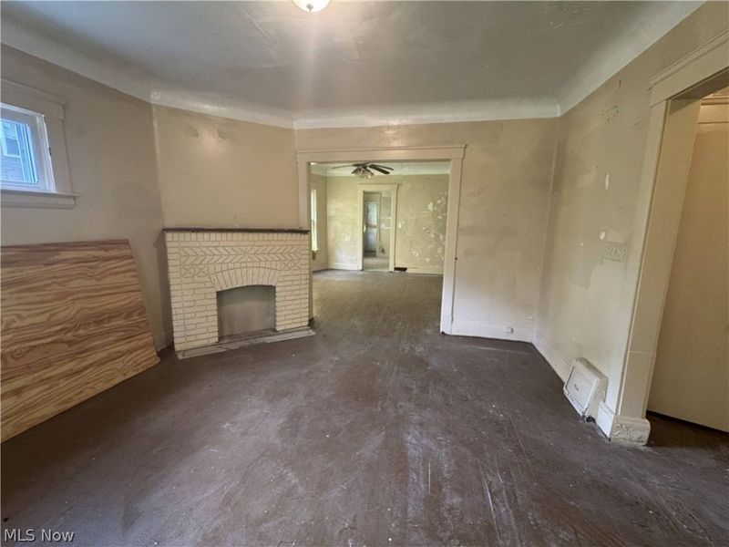 10006 Somerset Avenue, Cleveland, OH 44108 Photo 6