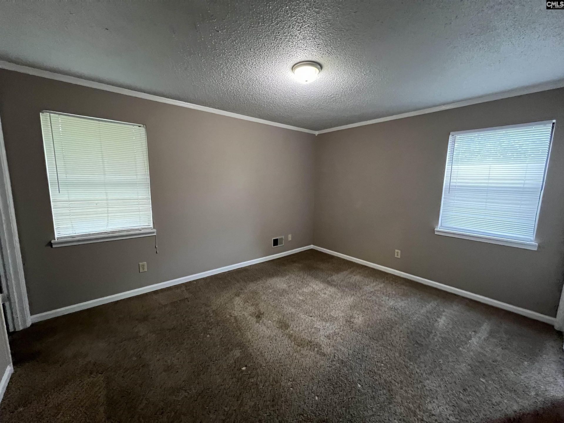2408 F M Young Avenue  Photo 10