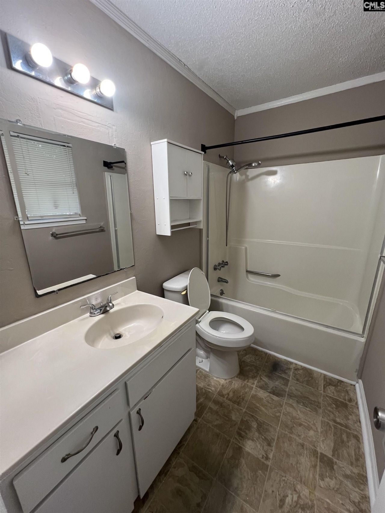 2408 F M Young Avenue  Photo 11