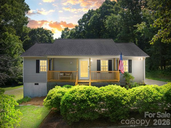 362 N Nc Highway 109 Highway , Thomasville, NC 27360