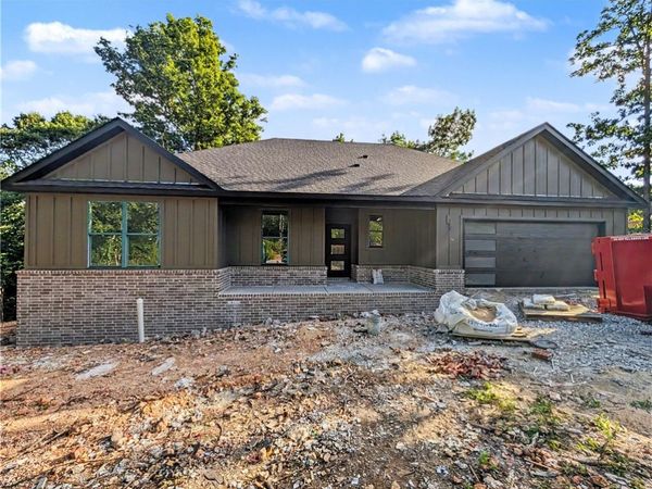 13 Pentland Drive , Bella Vista, AR 72714