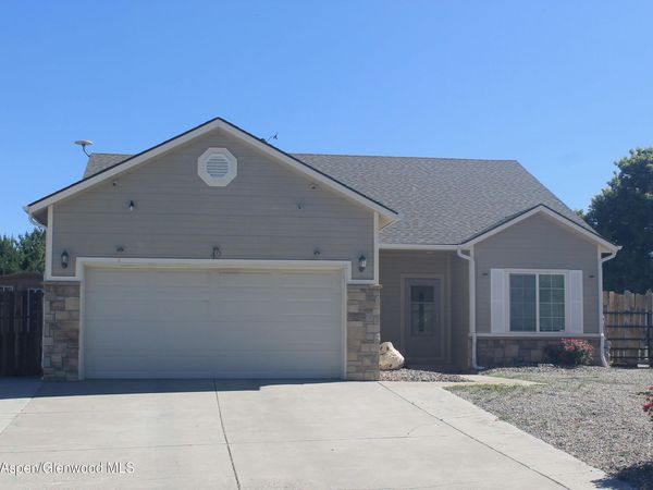 42 Eagle Court, Parachute, CO 81635
