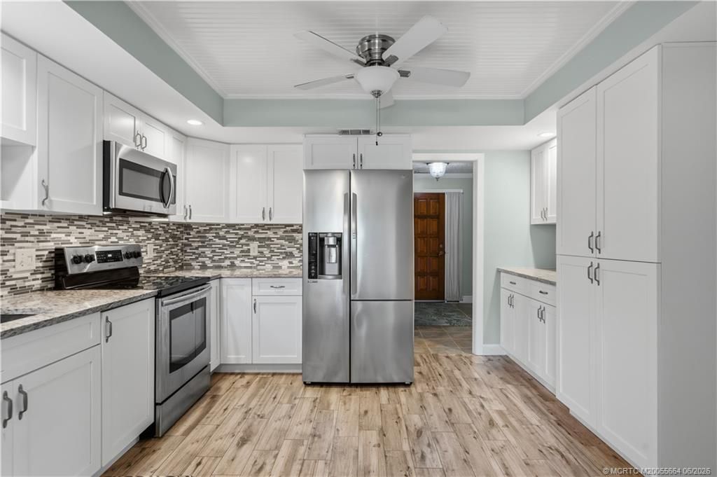 102 SE Crestwood Circle , Stuart, FL 34997 Photo