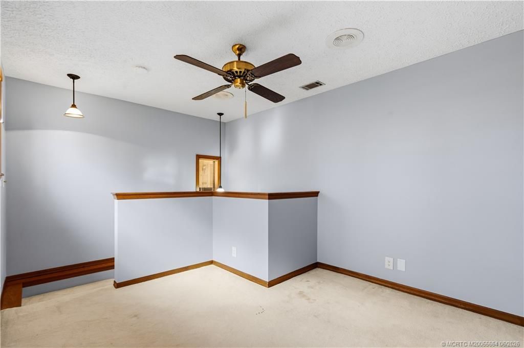 102 SE Crestwood Circle , Stuart, FL 34997 Photo